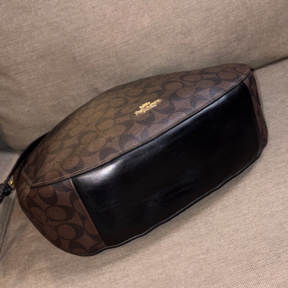 Coach Dark Brown and Black Shoulder Bag - Picture 6 of 10